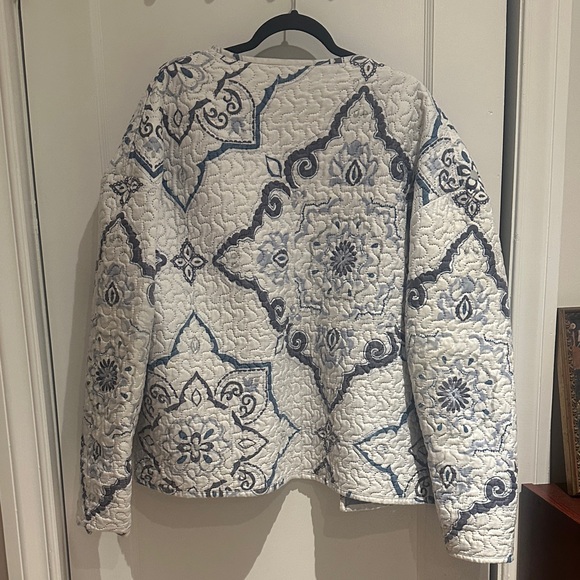 One of a kind Blue and Cream Designer Quilted Jacket - Picture 2 of 2